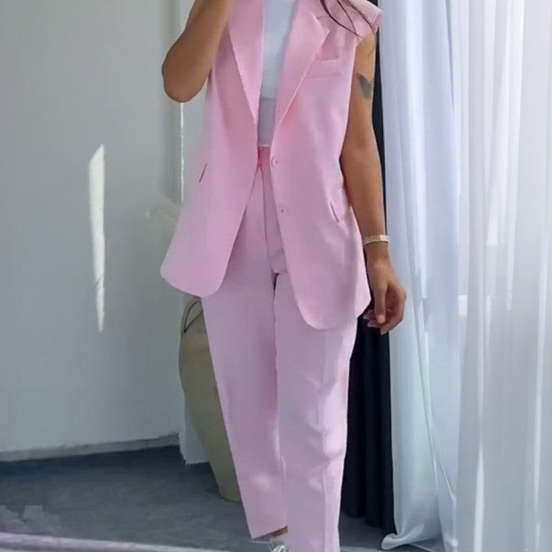 Women's Sleeveless Blazer and High-Waisted Pants Set